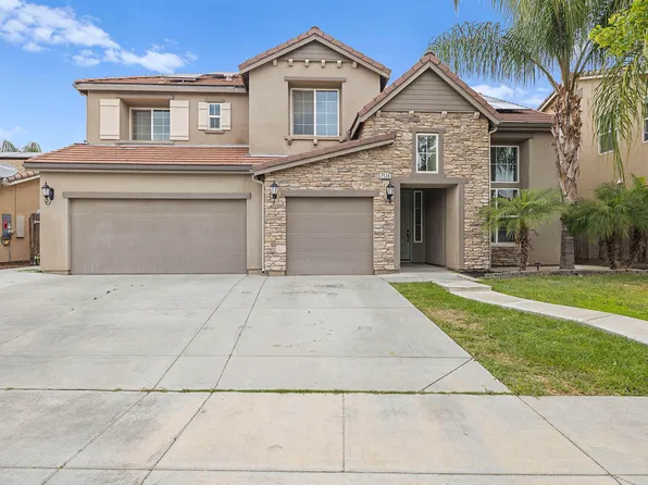 2536 W Stewart Avenue, Visalia, CA 93291