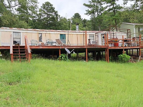 3rd image of 840 River Ridge Trl