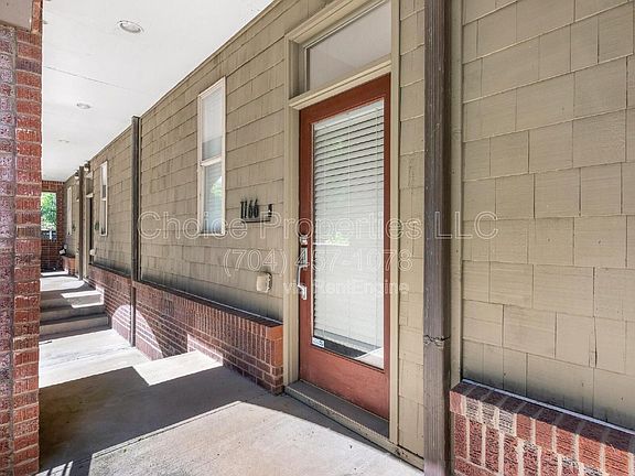 3rd image of 1166 Park West Dr
