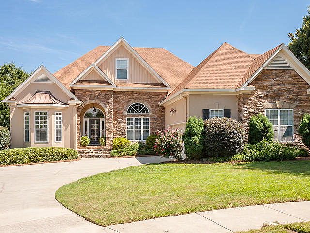 1st image of 303 Long Cove Ct