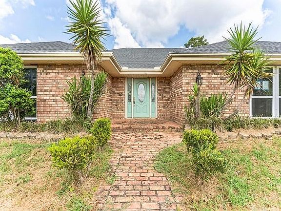 3rd image of 11165 Winchester Park Dr