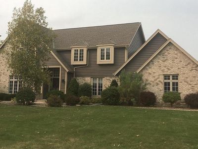 5350 W Yale DRIVE, Franklin, WI, 53132