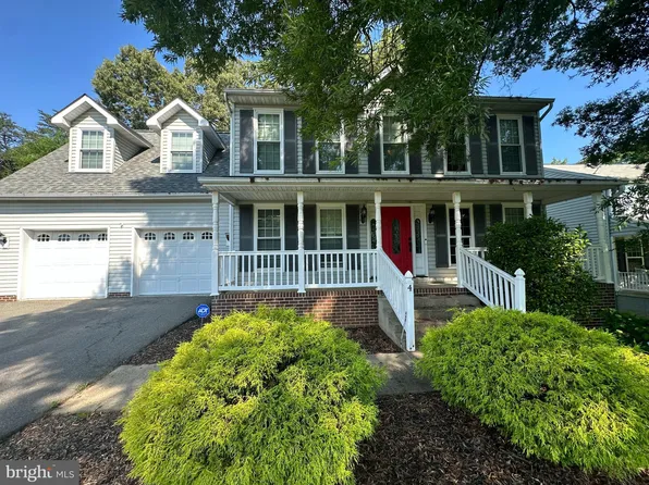 4 Argyle Hills Dr, Fredericksburg, VA 22405