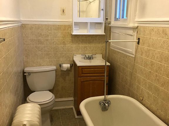 4th image of 4705 Leiper St APT 3