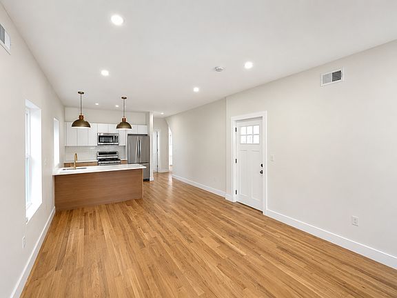 5th image of 31 N 5th St #2