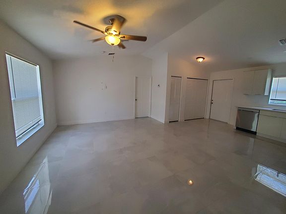 4th image of 535 Embracer St NW