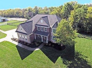2332 Triple Creek Ct, Lebanon, OH 45036