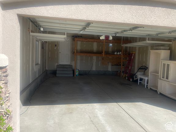 2nd image of 1706 W Renaissance Way S