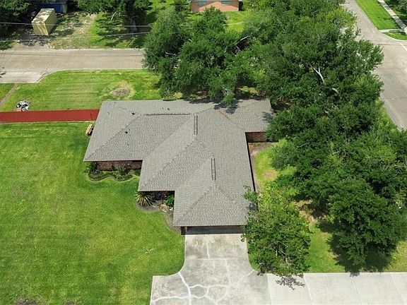 2nd image of 599 Jefferson Dr