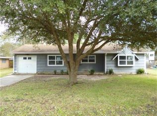 355 Bradford Dr, Beaumont, TX 77707