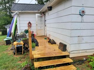 1672 Mulberry Creek Rd, North Wilkesboro, NC 28659