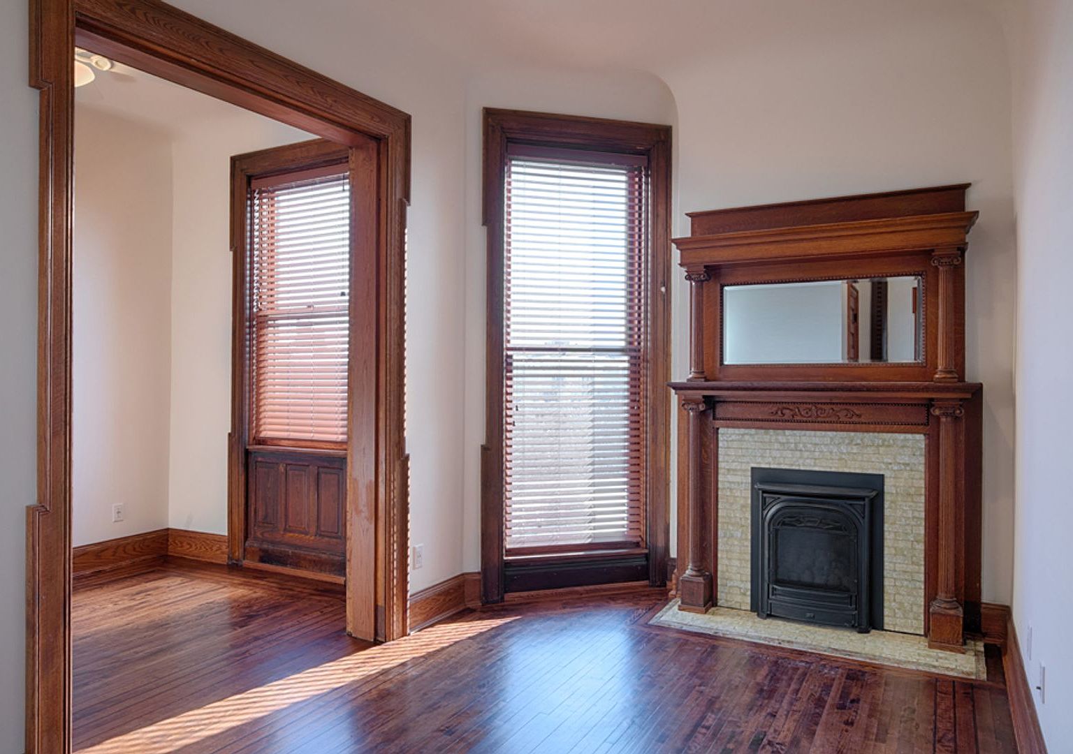 1605 Hennepin Ave 33, Minneapolis, MN 55403 Zillow