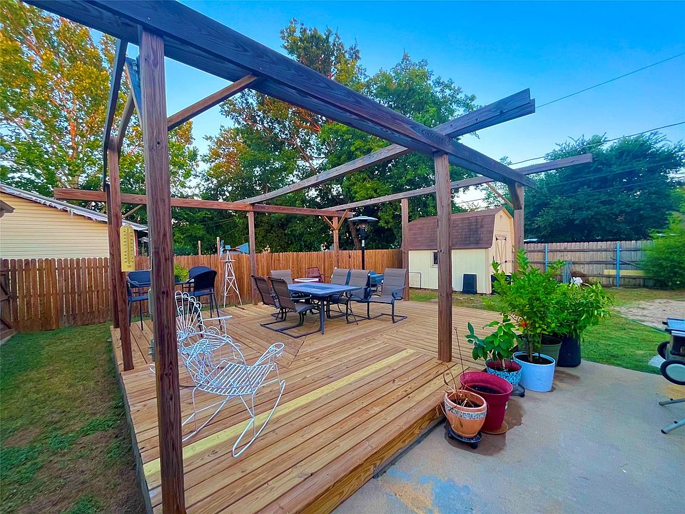 1st image of 1656 Americana Blvd