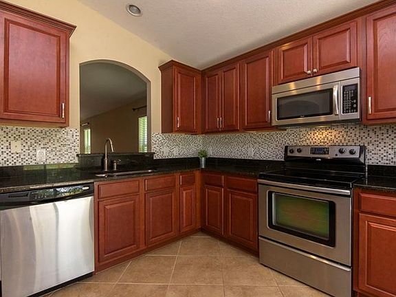 5th image of 7875 Tuscany Woods Dr