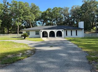 16742 SE 165th Ave, Weirsdale, FL 32195
