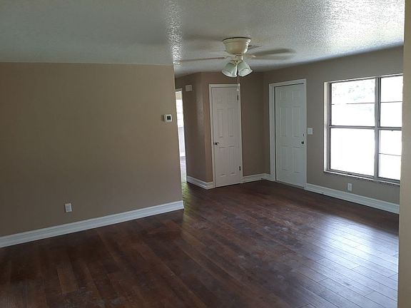 4th image of 3420 Marvel Ave