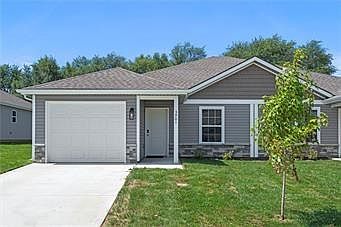 1st image of 3826 NW 93rd St