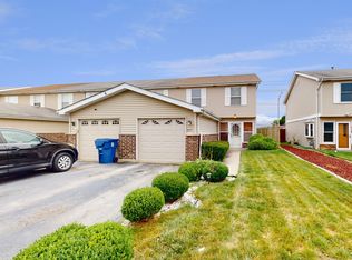 2625 E Martha Pl, Burnham, IL