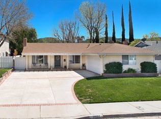 28122 Shelter Cove Dr, Santa Clarita, CA 91350