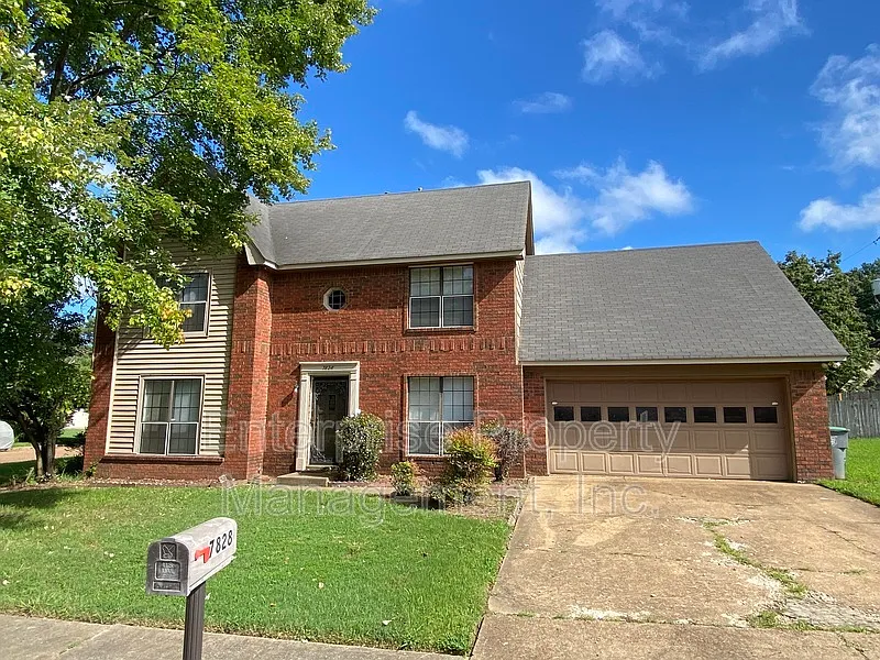 4 bed, 2.5 bath, 2008 sqft, $1,875 — Photo 2