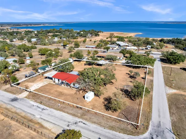 410 Roselea Drive, Buchanan Dam, TX 78609