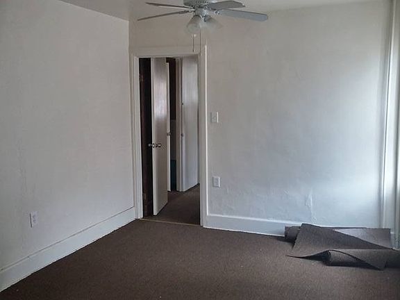 3rd image of 444 James St Ste 1
