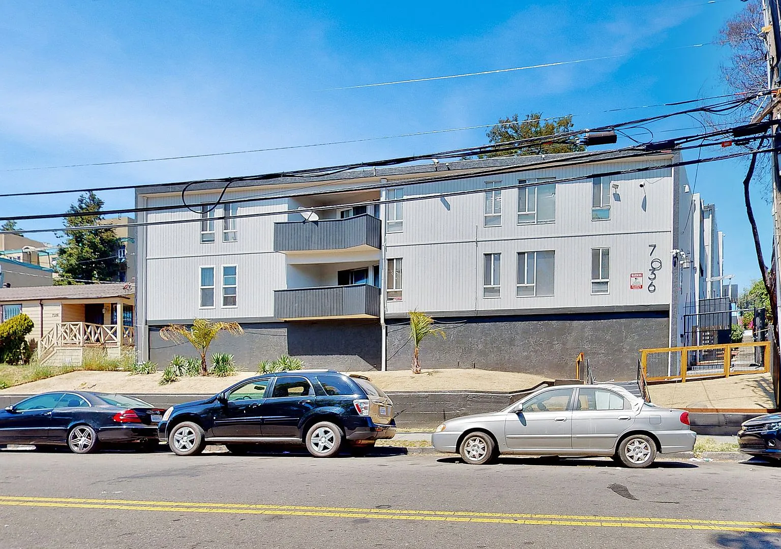 7036 MacArthur Blvd — Photo 1