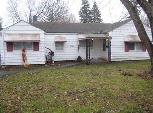 844 Sawyer Rd, Toledo, OH 43615