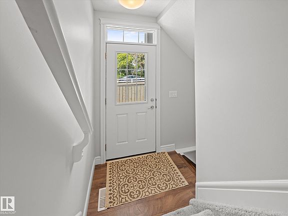 4th image of 1391 Starling Dr NW #22