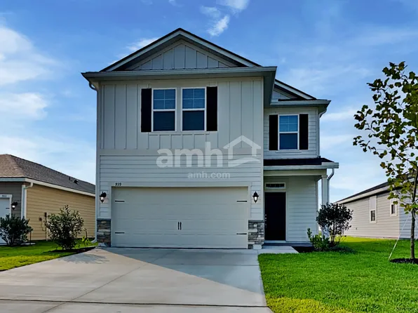939 Tan Tara Trl, Jacksonville, FL 32221