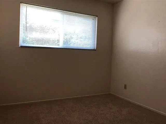 2116 Santa Clara Ave #K — Photo 9