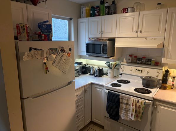 2 bedroom rental in Vancouver — photo 19