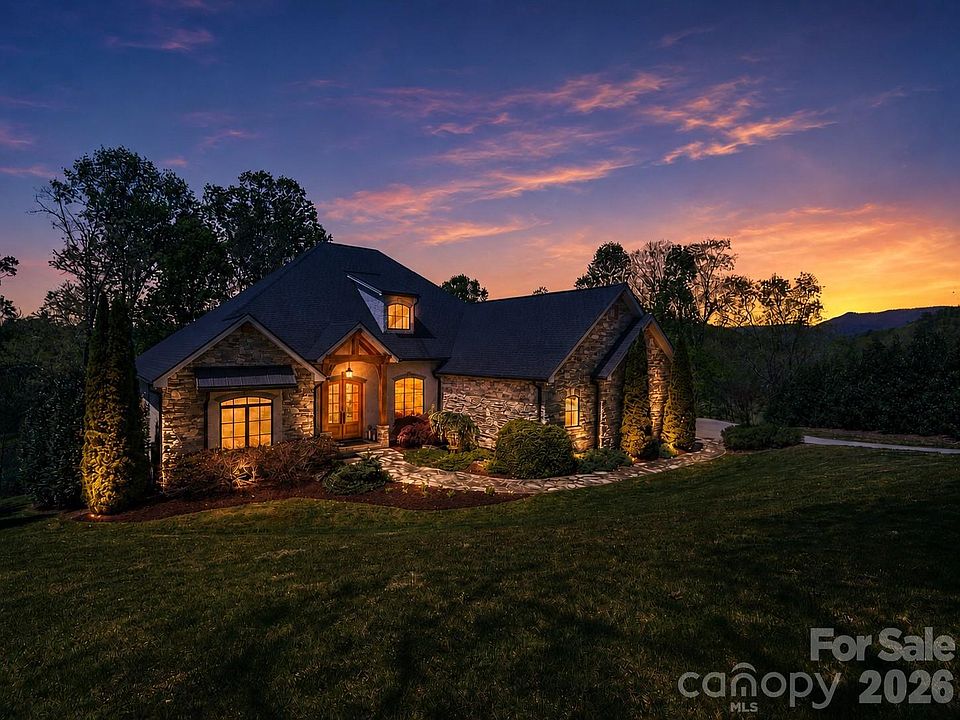 1st image of 28 Falling Star Ct
