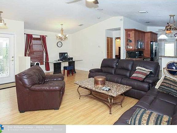 5th image of 13721 Cumberland Pl