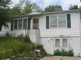 2226 Lillian St, Bellevue, NE 68147