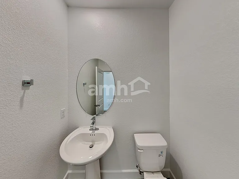 10433 Bar Harbor St — Photo 9