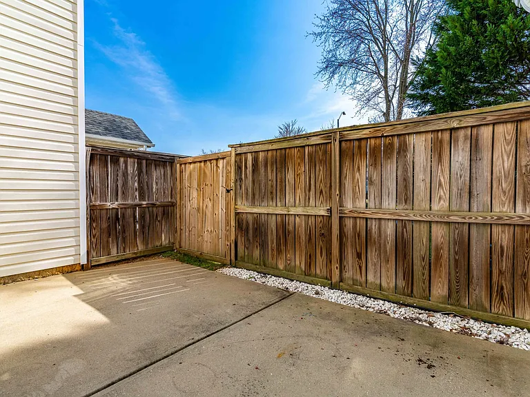 2120 Piney Brook Rd #103 — Photo 24