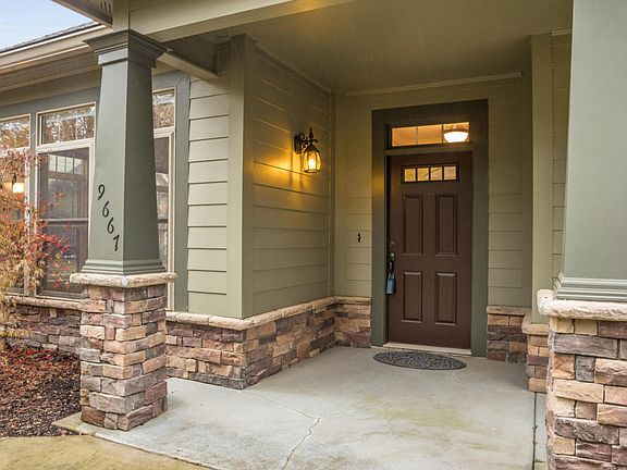 2nd image of 9667 Collier Pl #13