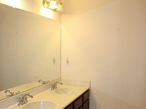 2nd image of 327 Gaither Dr