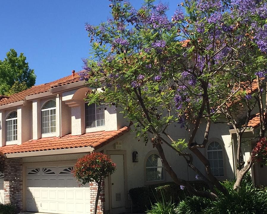 1st image of 2106 Cuesta Dr
