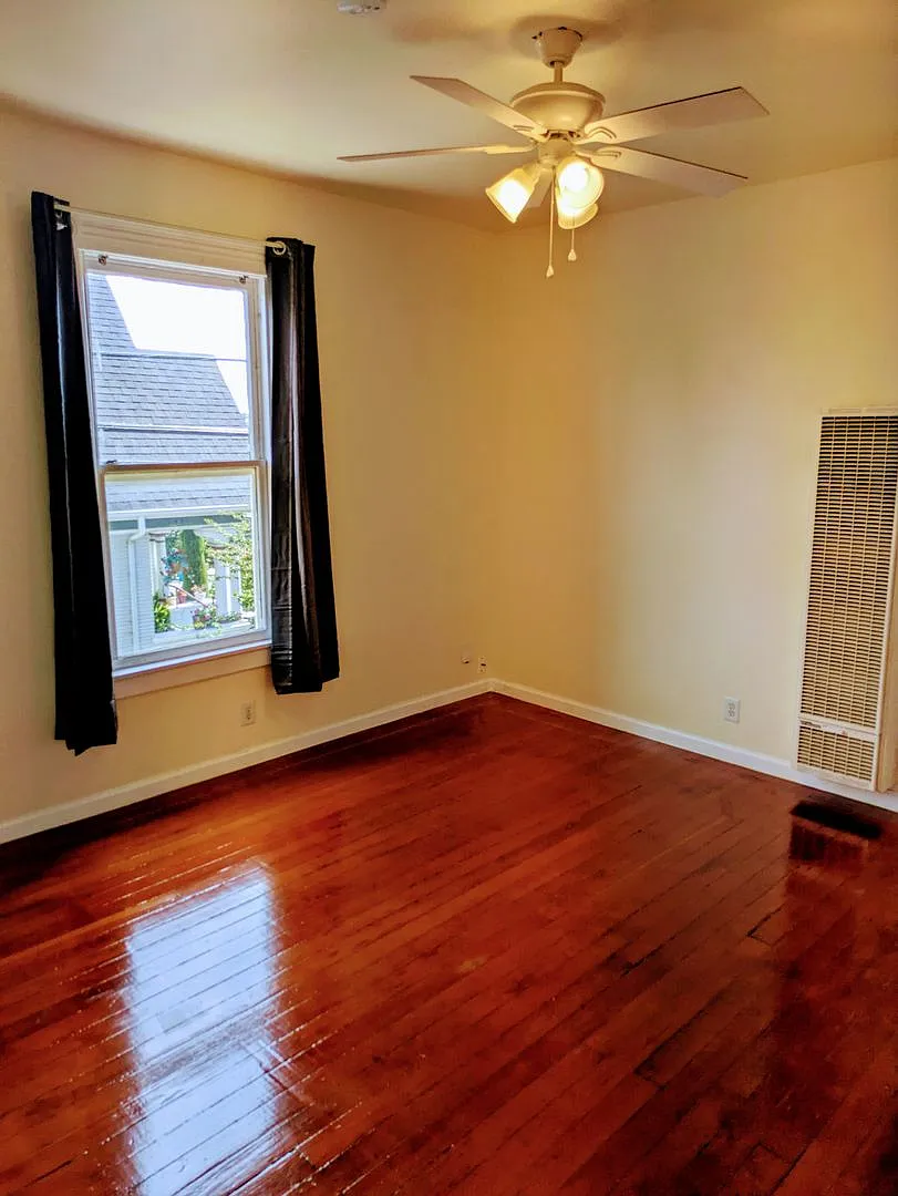 416AlamedaStreet — Photo 2