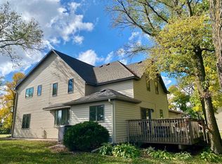 25563 780th Ave, Renville, MN 56284