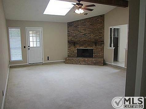 2nd image of 2504 Teakwood Ln