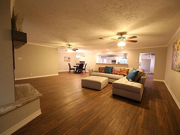 4th image of 4407 Marlborough Dr