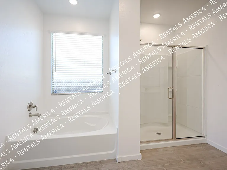 40622 W Williams Way — Photo 29