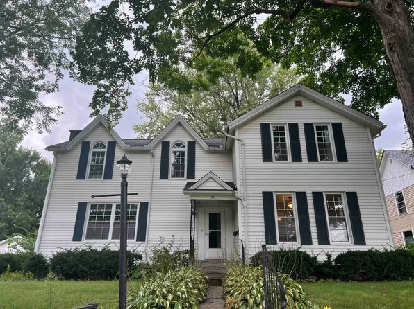 511 N Genesee St, Morrison, IL 61270