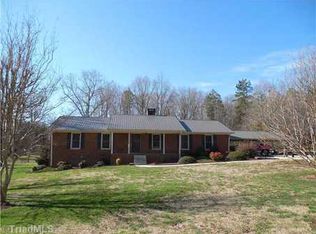 342 Jefferson Dr, Lexington, NC 27295