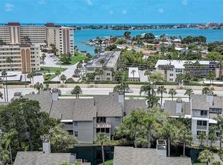 4701 Duhme Rd APT 1B, Saint Petersburg, FL 33708