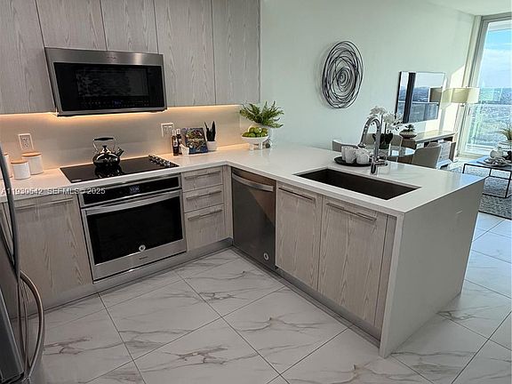 3rd image of 2000 Metropica Way #2108