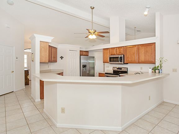 4th image of 4333 Amberbrook Court